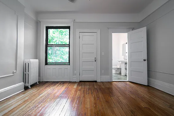 Rented by Nooklyn NYC LLC | media 37