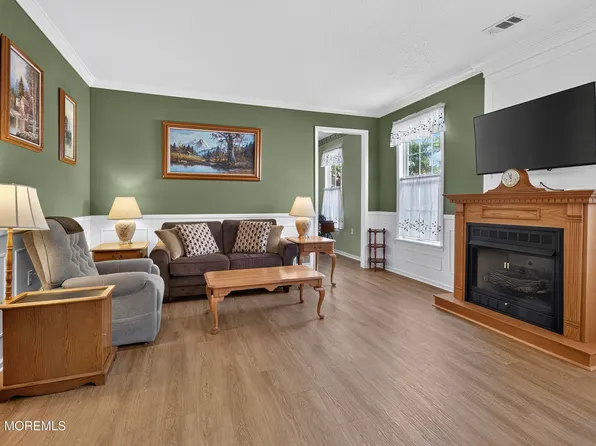 15 Morning Glory Court, Brick, NJ 08724
