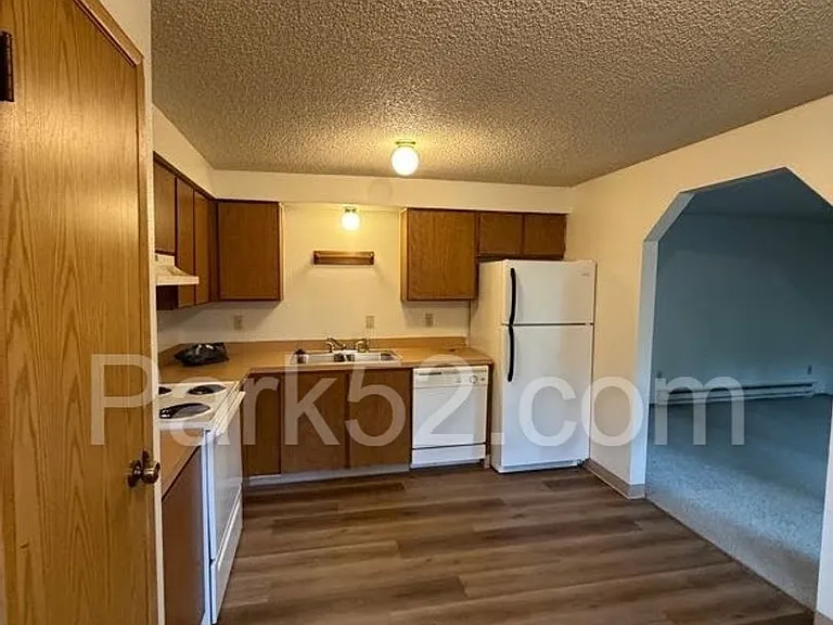 5025 S Orchard St #B — Photo 8