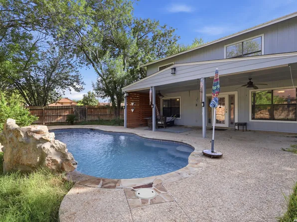 2803 Fisher Field, San Antonio, TX 78245