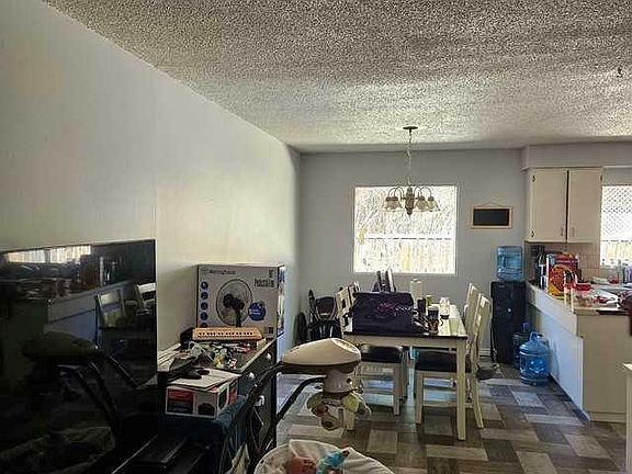 3rd image of 11413 103rd St