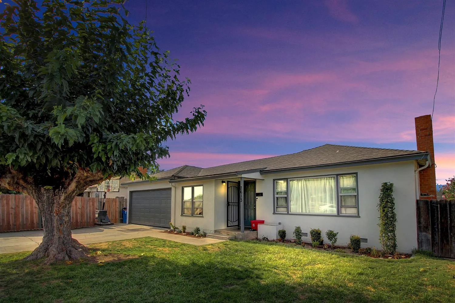 2613 Dale Ave photo 1