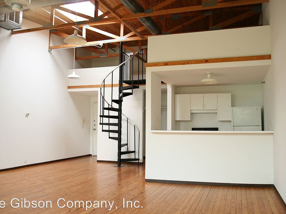 1st image of 4118 Commerce St APT 203