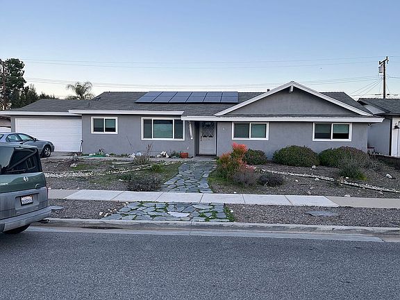 3rd image of 174 Dena Dr