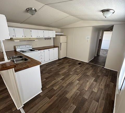 3rd image of 180 Blairs Cir Lot 5
