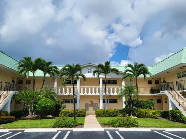 23 Colonial Club Dr APT 200, Boynton Beach, FL 33435