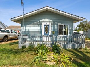 414 Highland St, Olin, IA 52320