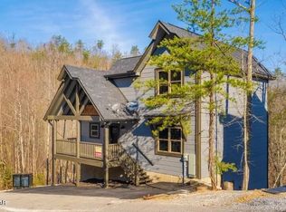 923 Pine Valley Way, Sevierville, TN 37862