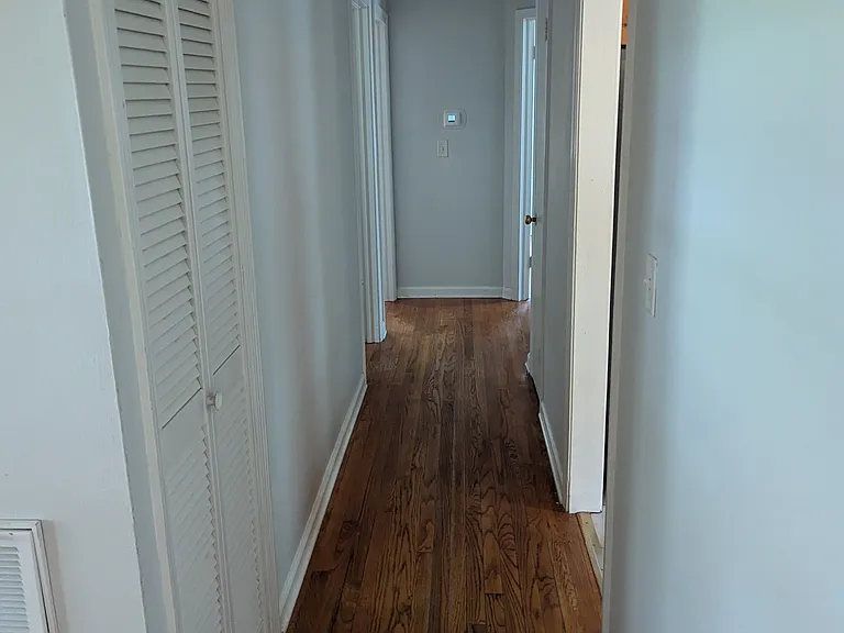 1527 Brookbank Ave #A — Photo 4