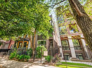 1131 W Addison St UNIT 3, Chicago, IL 60613