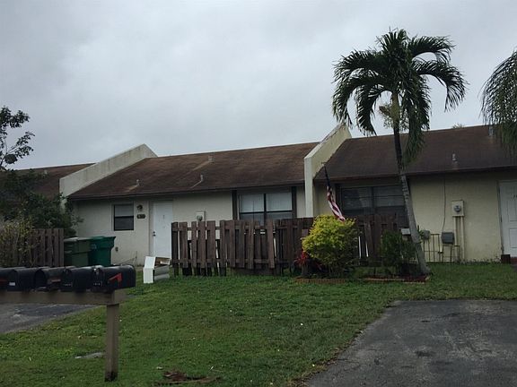 4th image of 1630 Sandpiper Blvd
