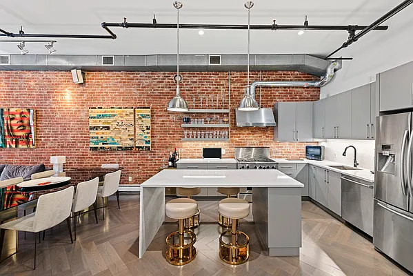 Sold by Compass | media 4