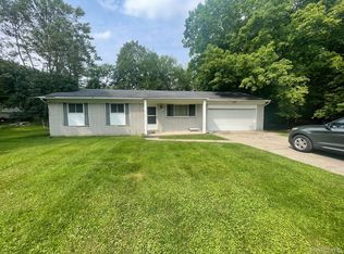 30316 Navin St, Livonia, MI 48152