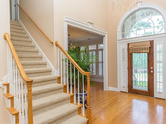 4th image of 7179 Wynnridge Dr