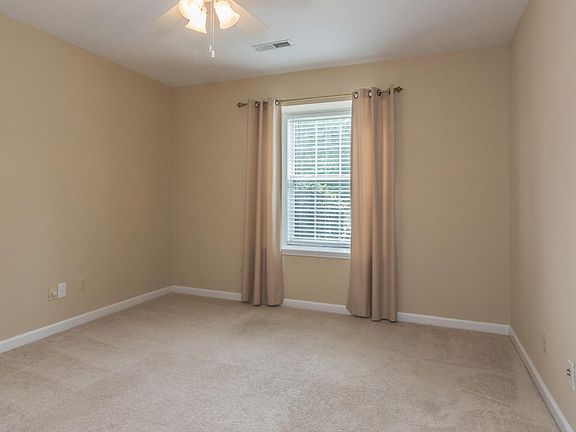 5th image of 432 Brookshire Way
