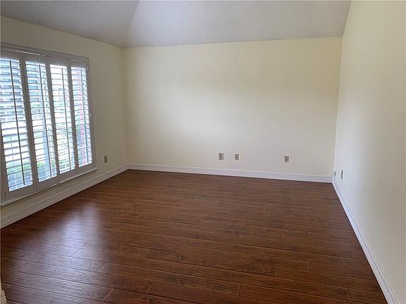 3rd image of 10203 Belfort Dr