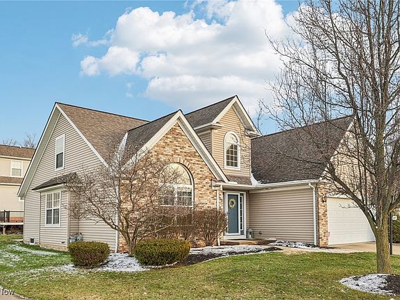3rd image of 6957 E Winding Oak Dr