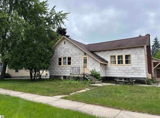 409 W State St, East Tawas, MI 48730