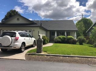 2686 NE Rosemary Dr, Bend, OR 97701