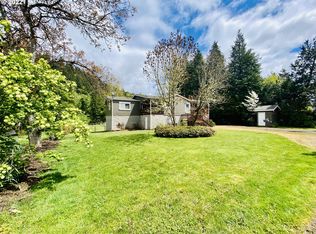 265 Steelhead Dr, Elkton, OR 97436