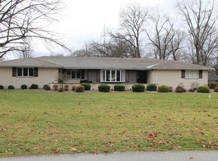 7 Island View Ln, Kankakee, IL 60901