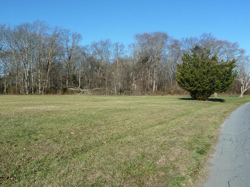 1st image of Newport Bay Dr