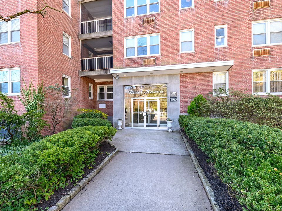 54 W North St Stamford CT Zillow