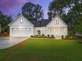407 W 2nd St, Clayton, NC 27520