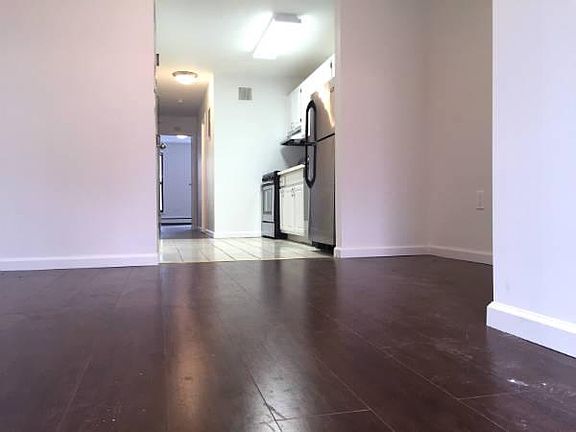 2nd image of 494 9th Ave APT 3B