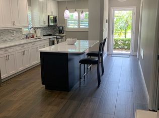 6604 Auburn Ave, Bradenton, FL 34207