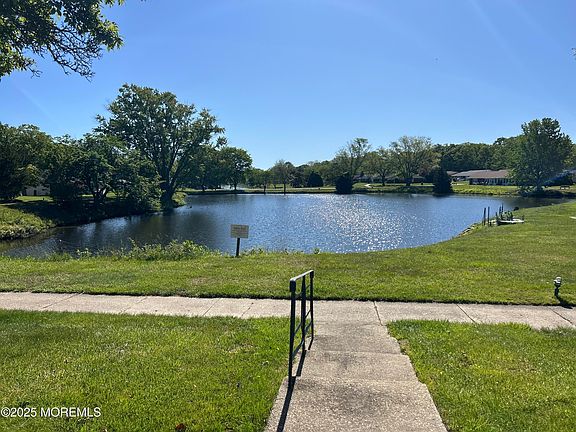 2nd image of 246B Jefferson Ct