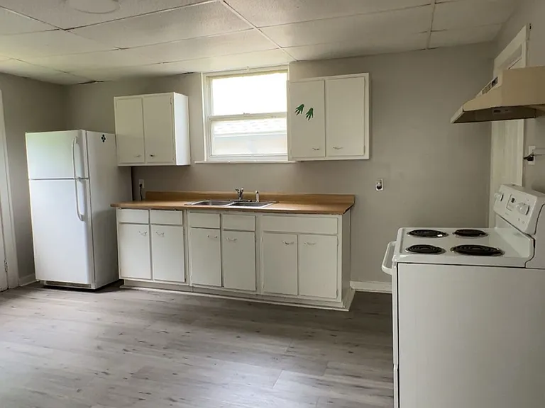 714 Berry St #1 — Photo 2