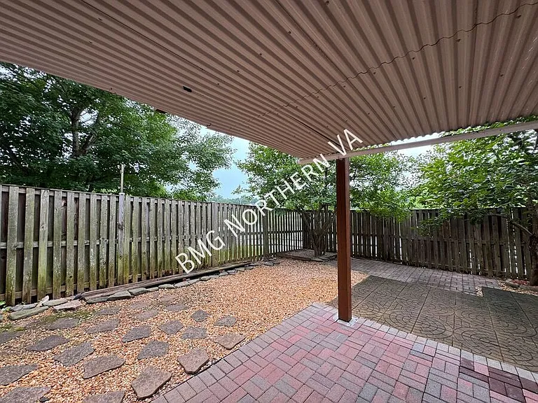10230 Magnolia Grove Dr — Photo 29