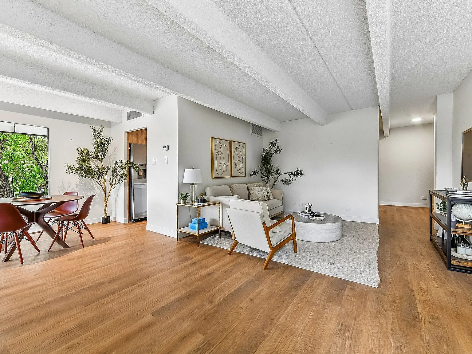 El Greco Apartments — Photo 3