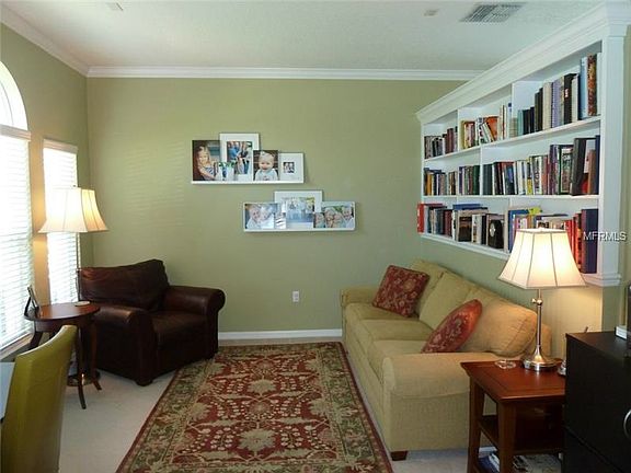 4th image of 651 Groves End Ln