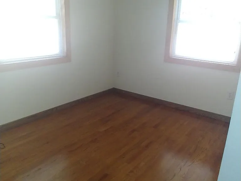 138 Governors Ct — Photo 14