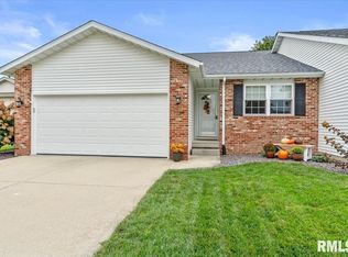 2307 Knoxville Dr, Springfield, IL 62711