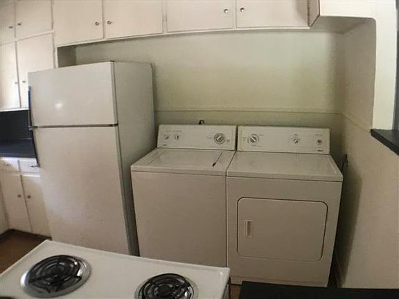4th image of 917 Keith Ln APT B