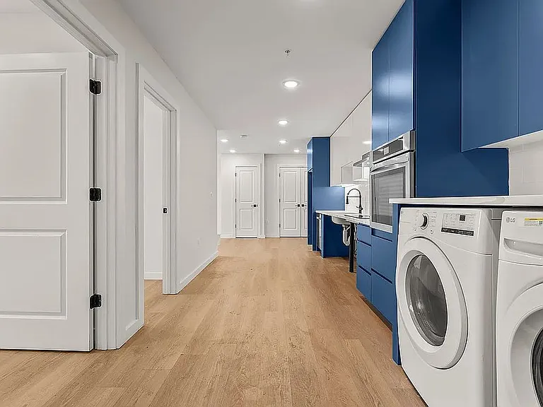55 Atunxis Ave #29 — Photo 4