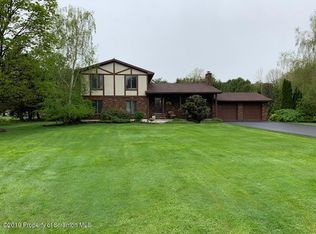 1003 Bernard Pl, Clarks Summit, PA 18411