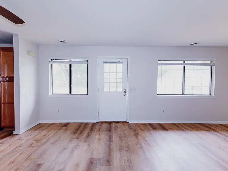 61 Lincoln Mills Rd — Photo 1