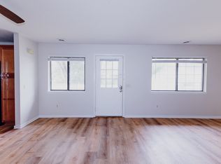 61 Lincoln Mills Rd, East Rochester, NY 14445