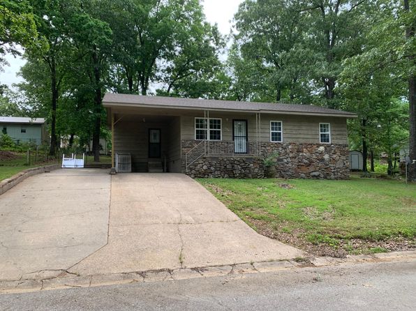 606 Rosemary Ln