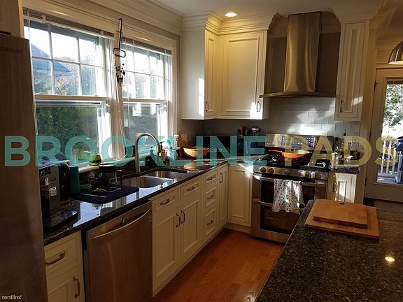 1479159282-20161112-134827