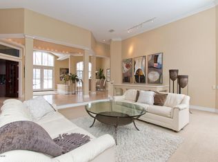 1607 Beard Dr SE, Grand Rapids, MI
