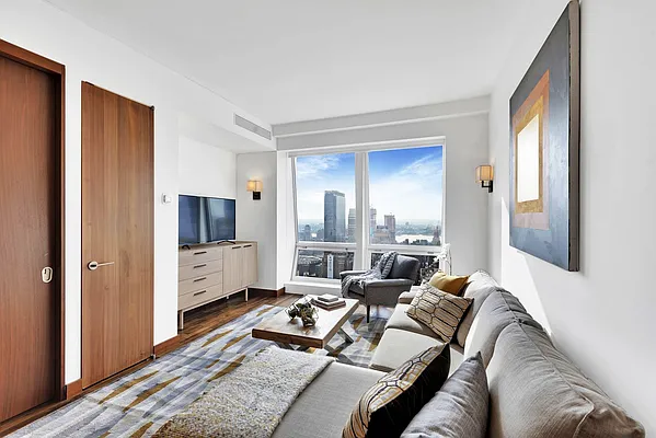 Rented by Compass | media 41