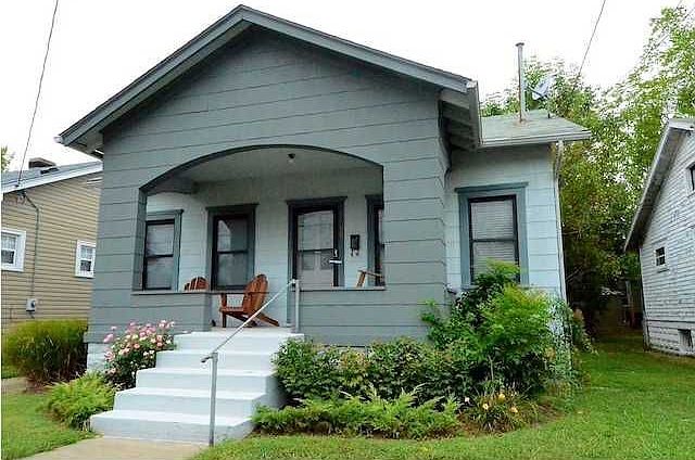1st image of 725 N Barbee Way