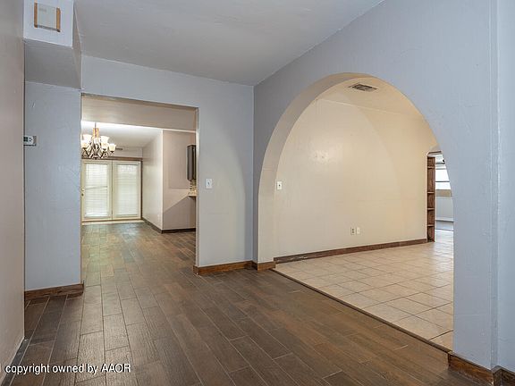 2nd image of 5608 Shady Ln