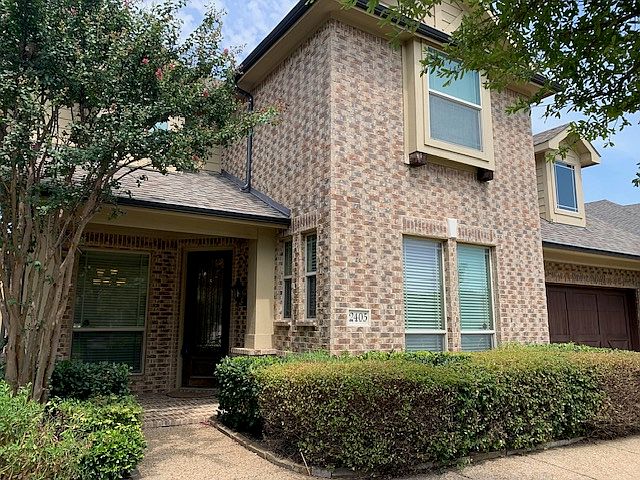 1st image of 2405 Lynbridge Dr