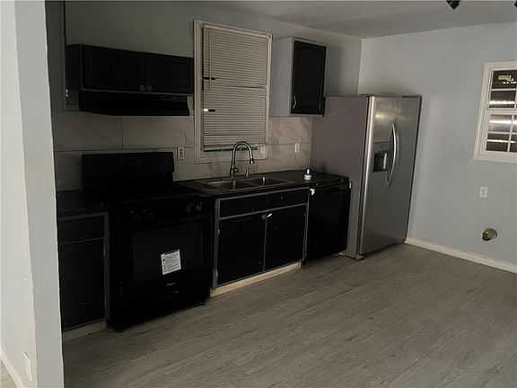 5th image of 3363 Lake Valley Rd NW